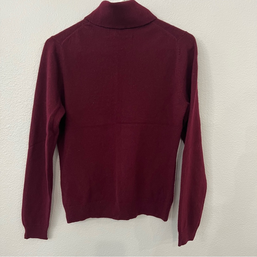 NWOT. Cashmere Turtleneck from Brooks Brothers 346. Burgundy. Size Small